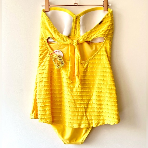Retro Textured Yellow One piece Swimsuit by Jessica Simpson NEW - Picture 5 of 5
